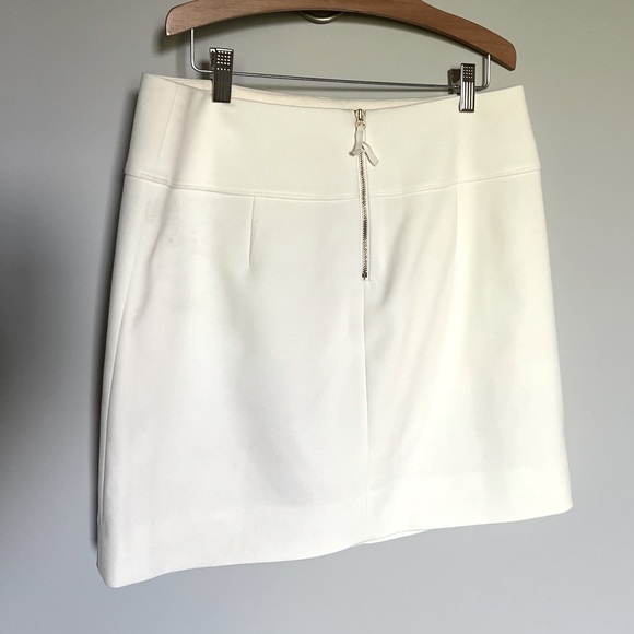 LIKE NEW JCREW Faux Wrap Skirt Off-White SZ 8 - Picture 2 of 3